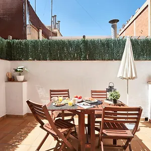 Bbarcelona Sagrada Familia Terrace Flat Spagna
